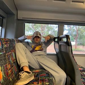 Meet your Posher, Ethan